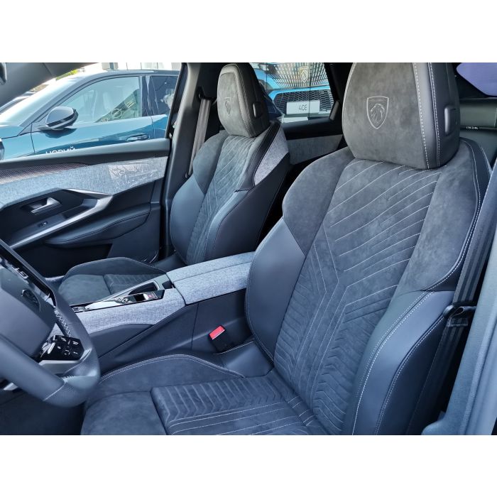 Новий Peugeot 3008