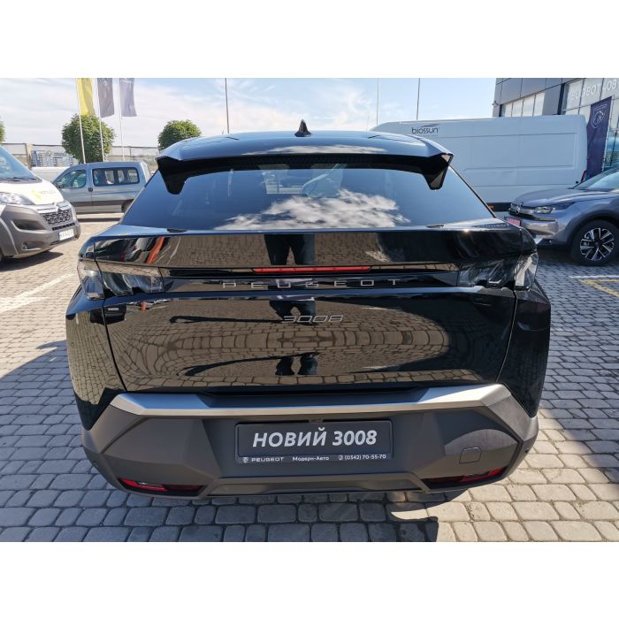 Новий Peugeot 3008
